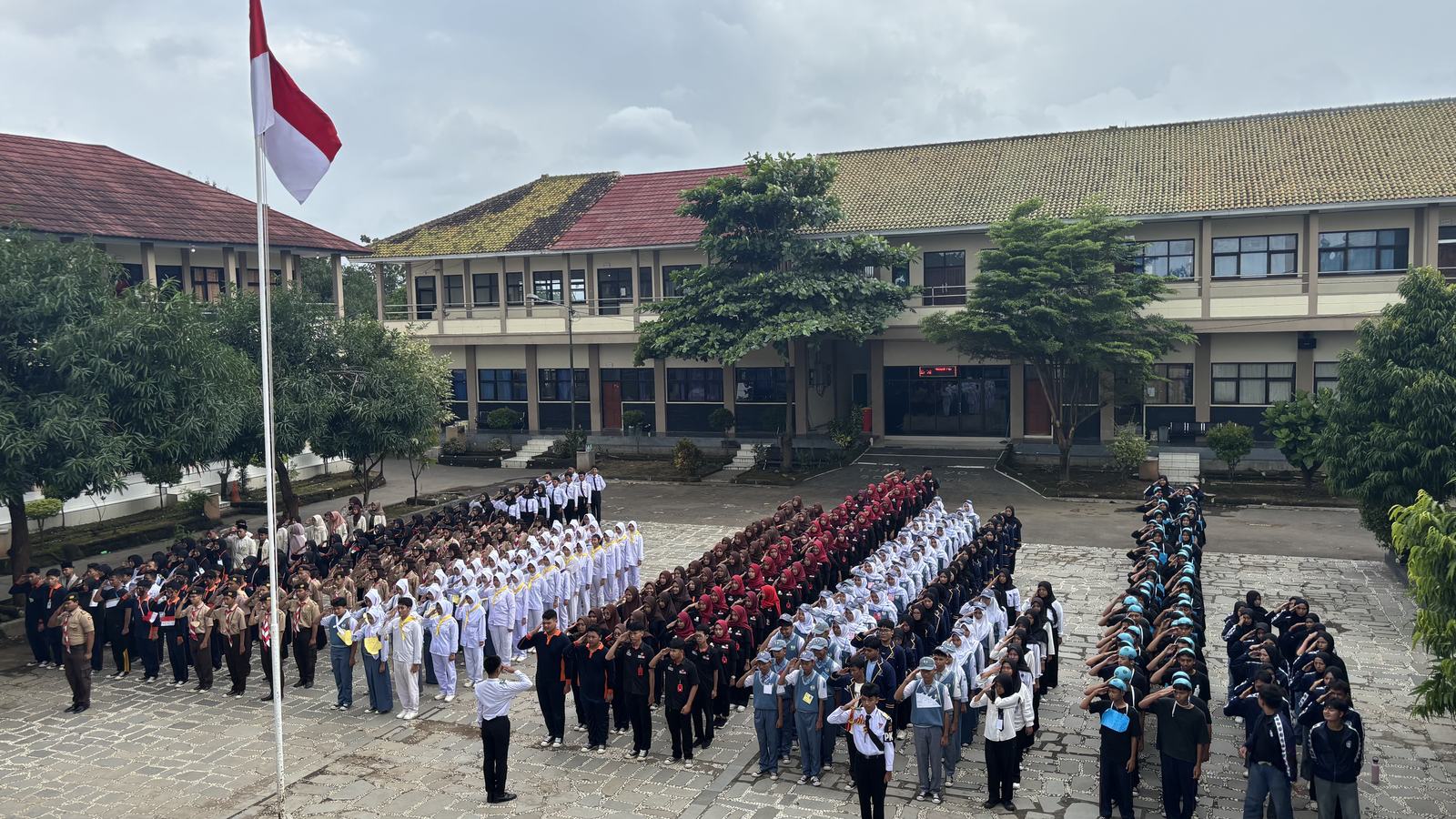 Momen Diklat OSIS 4