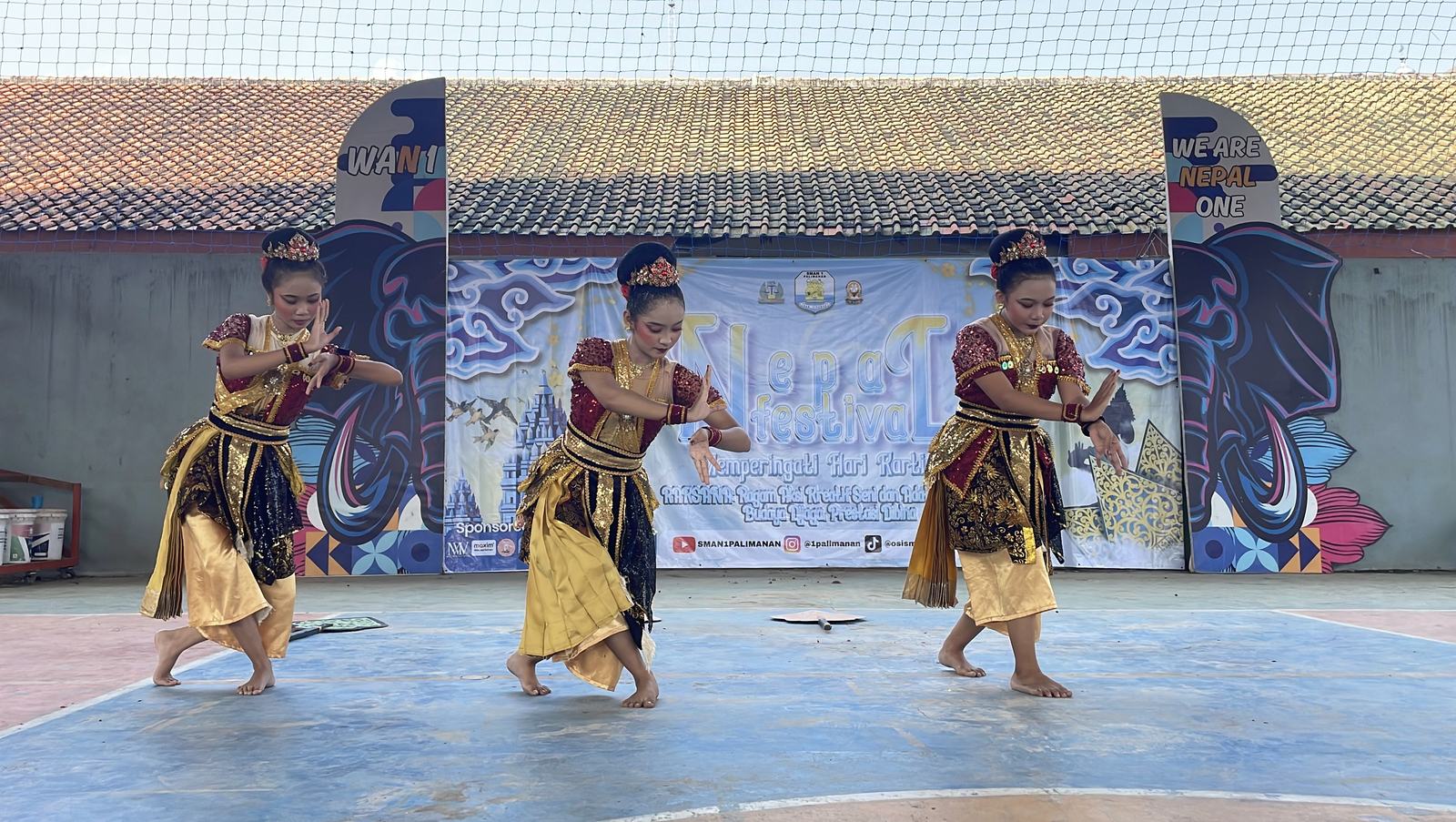 Momen Nepal Festival 1